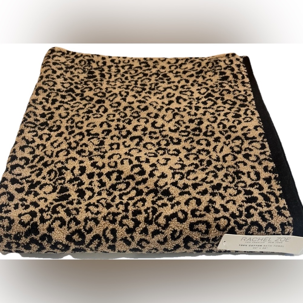 2 Pc Rachel Zoe Bath Towel Set Leopard Cheetah Animal Print Black Brown NEW